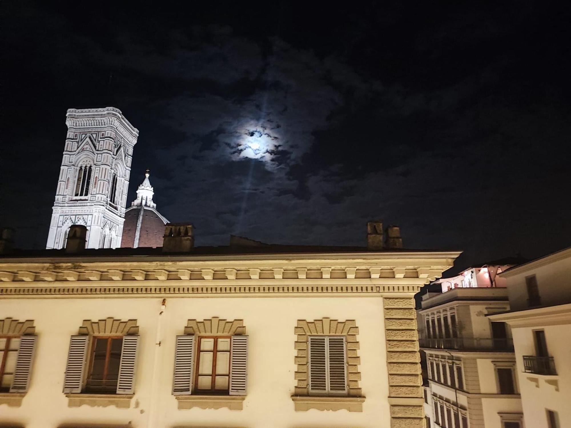 B&B Magnifico Messere Florencia Exterior foto