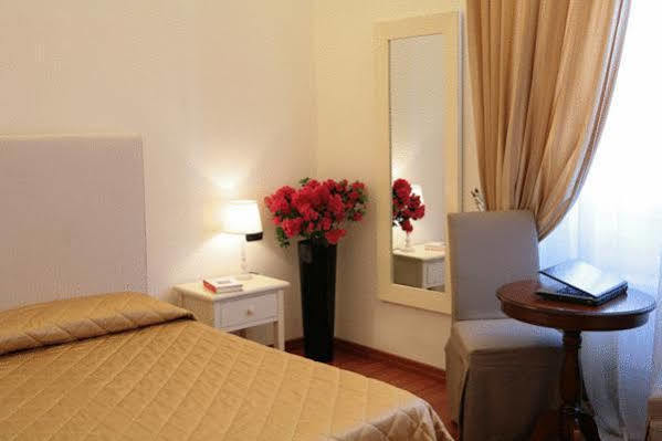 B&B Magnifico Messere Florencia Exterior foto