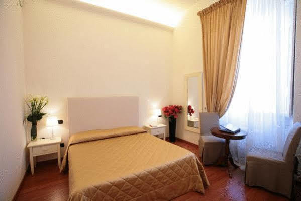 B&B Magnifico Messere Florencia Exterior foto